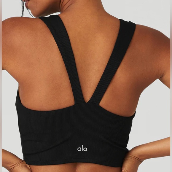ALO Yoga Other - Like New✨ALO YOGA Chic Ribbed Bra Tank Top Black Size Small